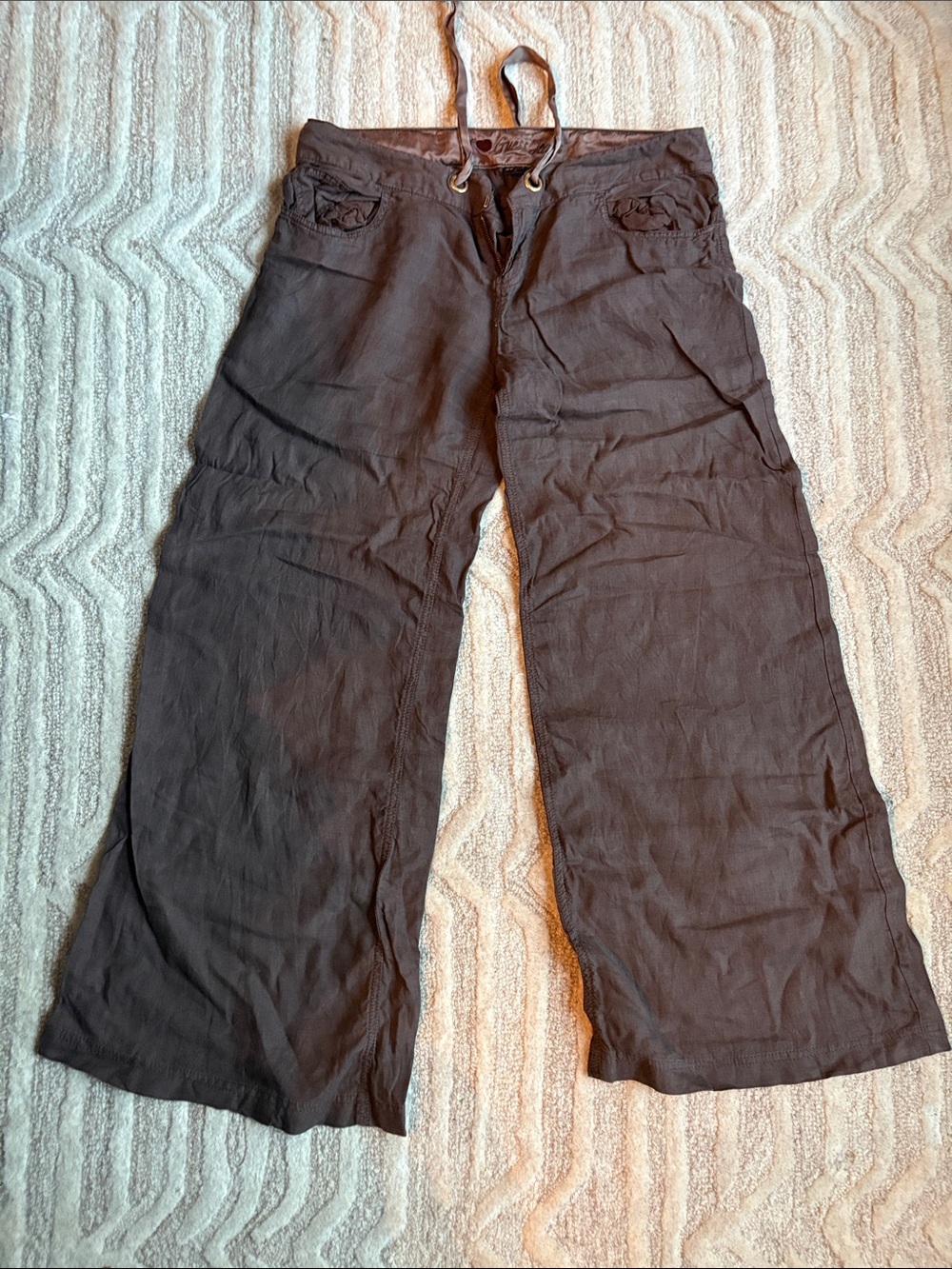 Guess Women’s Wide-Leg Pants in Dark Brown